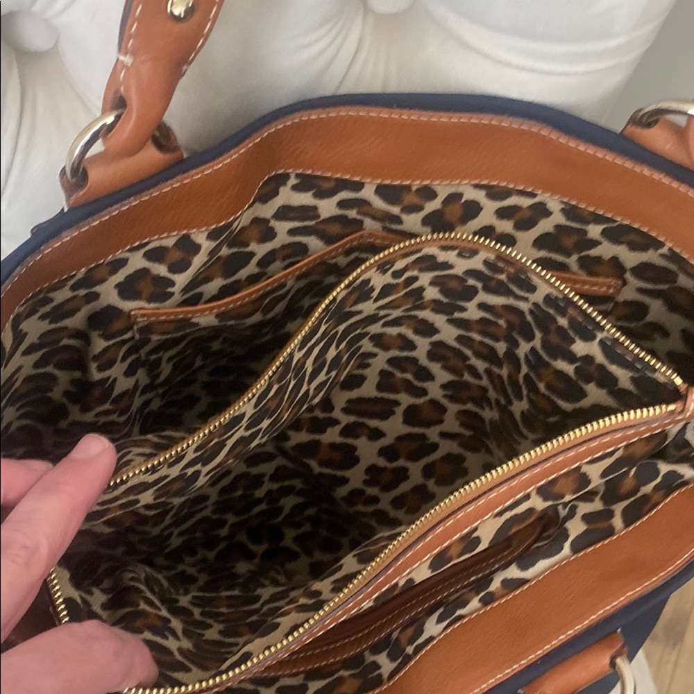 ♠️ Kate Spade Bleeker Street Navy Tote Bag - Picture 8 of 15